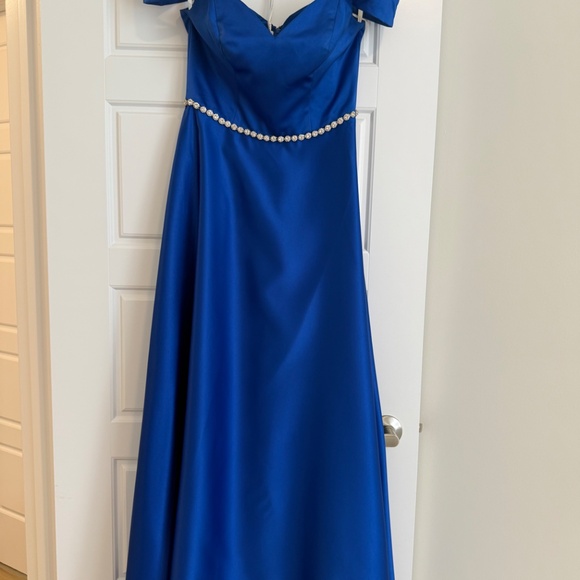 Royal Blue off shoulder Dress - Picture 5 of 5